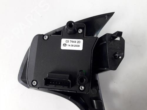 Steering wheel controls MAZDA 6 Estate (GH) 2.0 MZR-CD (GH14) | BP22506900E15 