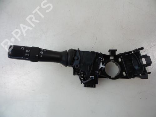 Used Steering column stalk TOYOTA YARIS (_P13_) 1.3 (NSP130_, NSP130) (99 hp) 22477491