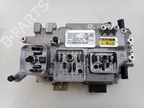 Used Electronic module Electronic module HYUNDAI SANTA FE V (MX5) 1.6 T-GDI PHEV HTRAC (253 hp) 33721823 33721823