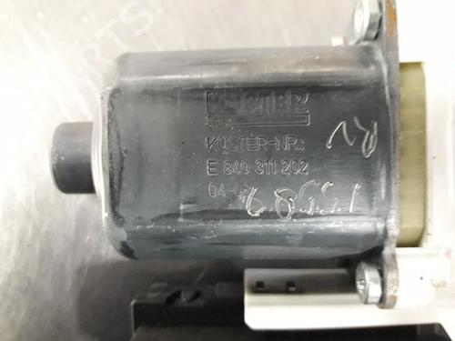 Front right window mechanism AUDI A3 Sportback (8PA) 2.0 TDI 16V | BP22473173C23 
