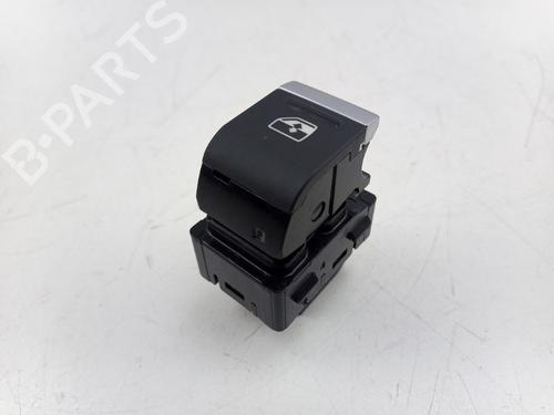 Used Switch AUDI A3 Limousine (8YS, 8YM) 30 TFSI Mild Hybrid (110 hp) 22791189