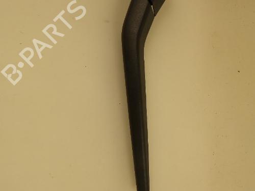 Used Rear windshield wiper arm VOLVO V40 Hatchback (525) T3 GTDi (150 hp) 22476408