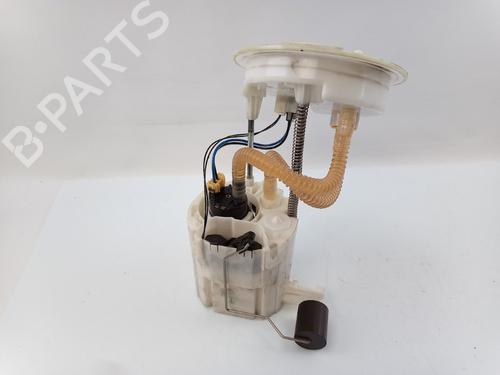 Used Fuel pump BMW 1 (F20) 125 d (218 hp) 22492153