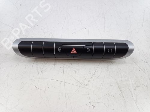 Used Warning switch SMART FORTWO Coupe (451) electric drive (451.390, 451.391) (75 hp) 22495644