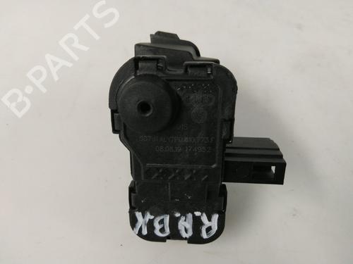 Fuel door actuator SKODA OCTAVIA III Combi (5E5, 5E6) 1.5 TSI | BP23411725E18 