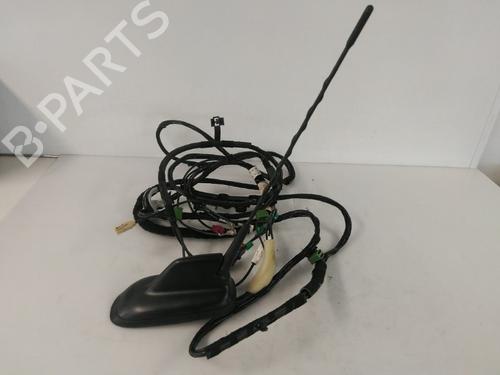 Antenne/Base VW GOLF V (1K1) 2.0 GTI (230 hp) 33185034