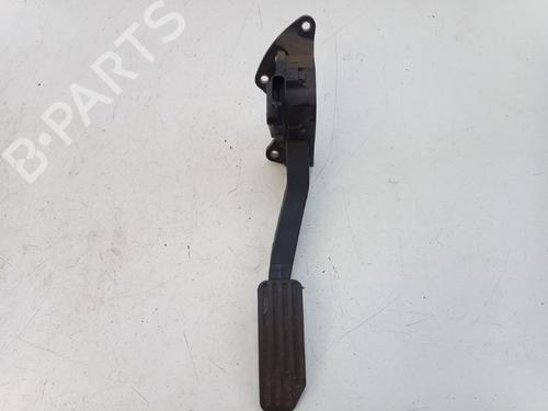 Pédale Pédale LAND ROVER DISCOVERY SPORT (L550) 2.0 D (150 hp) 35822513 35822513