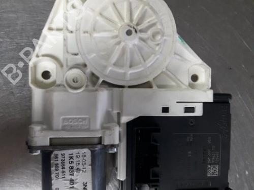 Used Electronic module VW GOLF VI Variant (AJ5) 1.6 TDI (105 hp) 22490798