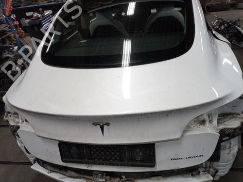 Portellone posteriore TESLA MODEL 3 (5YJ3) EV AWD (351 hp) 31983029