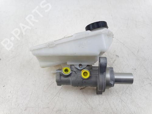 Used Brake master cylinder Brake master cylinder PORSCHE TAYCAN (Y1A) Turbo (Y1AFC1) (680 hp) 40187933 40187933