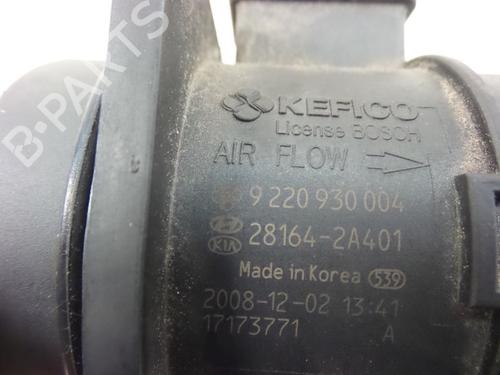 Mass air flow sensor HYUNDAI i30 Estate (FD) 1.6 CRDi | BP22486512M95 
