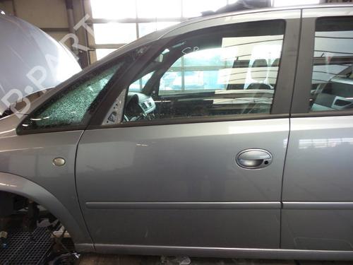Used Left front door OPEL MERIVA A MPV (X03) 1.6 (E75) (87 hp) 22482379