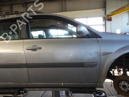 Used Right front door RENAULT MEGANE II Estate (KM0/1_) 1.5 dCi (KM0F, KM0T, KM2B) (82 hp) 22484869