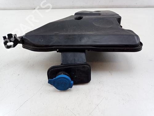Windscreen washer tank BMW 5 (G30, F90) 540 i | BP29490269C113 