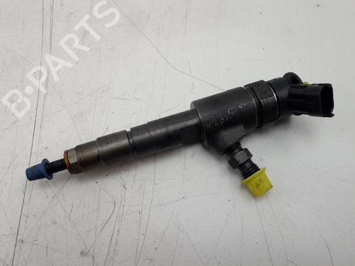 Used Injector FORD FOCUS III Turnier 1.5 TDCi (120 hp) 22500210
