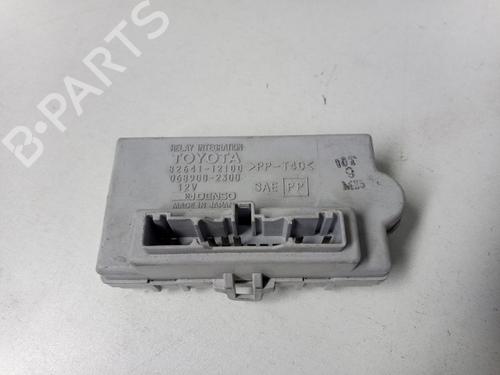 Used Comfort control module TOYOTA COROLLA Liftback (_E11_) 2.0 D (CE110) (72 hp) 22497855