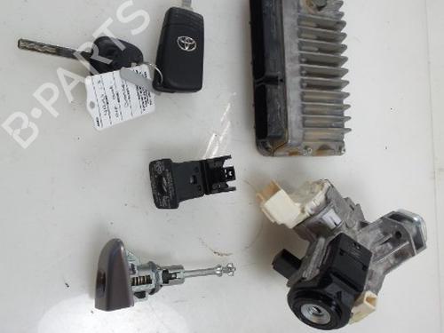 Electronic module TOYOTA YARIS (_P13_) 1.3 (NSP130_, NSP130) | BP22475220M83 