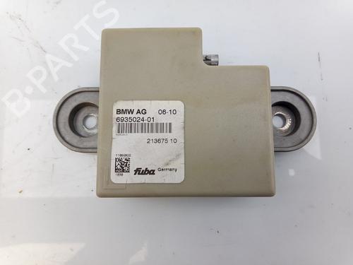 Used Electronic module BMW 5 (F10) 530 d (245 hp) 22492151
