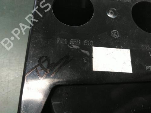 Cup/Object holder VW TRANSPORTER T5 Van (7HA, 7HH, 7EA, 7EH) 2.0 TDI | BP27707149I37 