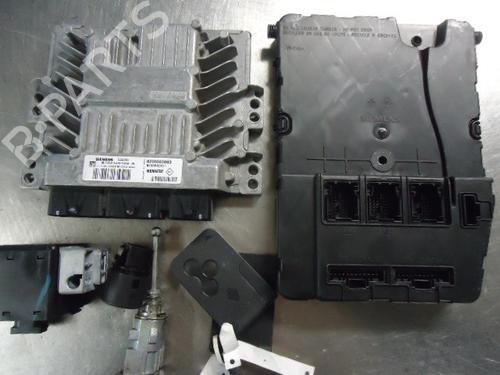 Module électronique RENAULT GRAND SCÉNIC II (JM0/1_) 1.5 dCi (JM1E) (106 hp) 22457954