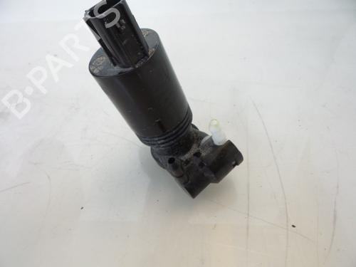 Used Washer pump VOLVO V40 Hatchback (525) D2 (120 hp) 22481410
