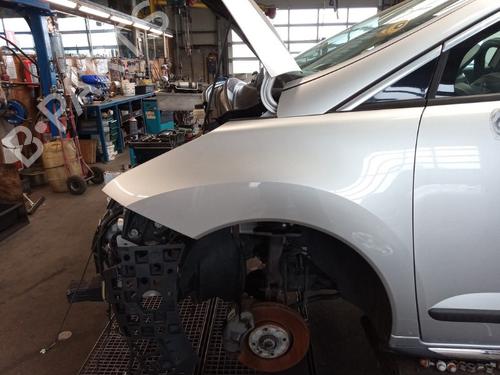 Used Left front fenders PEUGEOT 3008 I MPV (0U_) 1.6 VTi (120 hp) 22496324