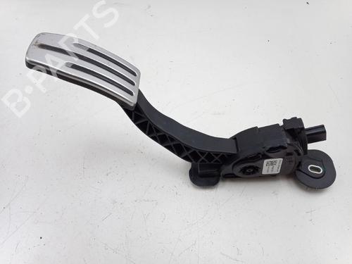 Pedal TESLA MODEL S (5YJS) 60 (306 hp) 22525802