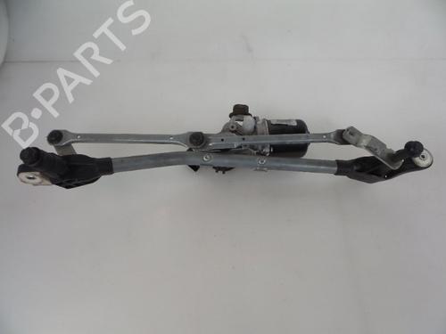 Used Front wipers mechanism RENAULT MEGANE III Grandtour (KZ0/1) 1.5 dCi (KZ09, KZ0D, KZ1G, KZ29, KZ14, KZ1W, KZ10, KZ1F,... (110 hp) 22477235
