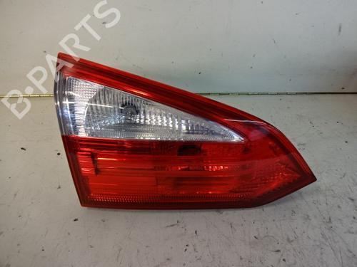 Used Left taillight FORD FOCUS III Turnier 1.6 TDCi ECOnetic (105 hp) 22472325
