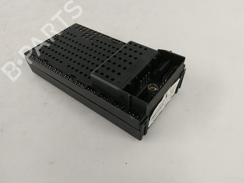 Used Fuse box VOLVO S60 I (384) D5 (163 hp) 22453374