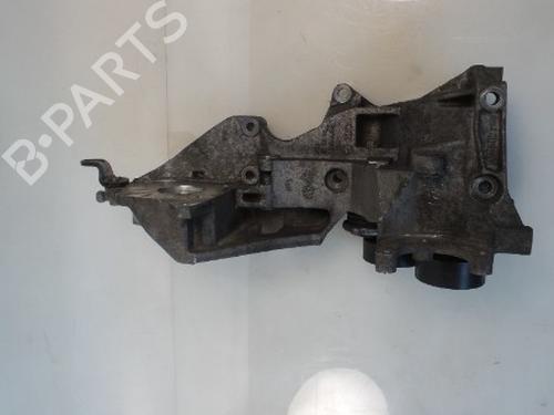 Used Support AUDI A4 B8 Avant (8K5) 2.0 TDI (143 hp) 22506798