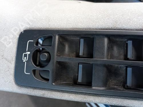 Switch LAND ROVER DISCOVERY SPORT (L550) 2.0 D | BP34737077I30 - Image 3