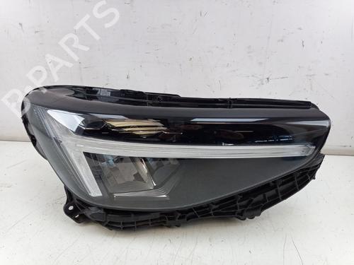 Højre forlygte Højre forlygte VOLVO XC40 (536) Recharge AWD (408 hp) 34194854 34194854