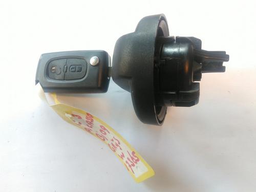 Used Fuel cap Fuel cap 36867592 36867592