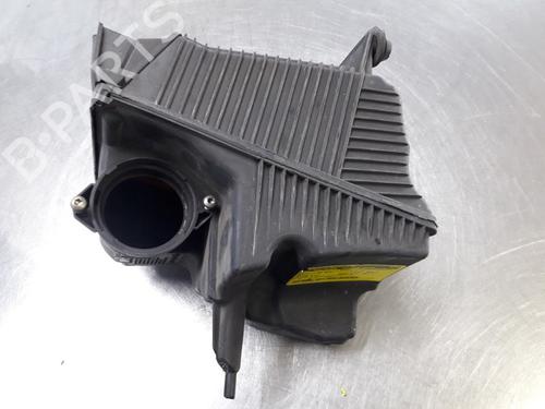 Boîtier de filtre à air RENAULT GRAND SCÉNIC II (JM0/1_) 1.9 dCi (JM0G, JM12, JM1G, JM2C) (120 hp) 22455436