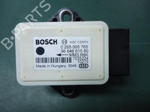 Used Electronic module FIAT SCUDO Van (270_, 272_) 2.0 D Multijet (163 hp) 22466786