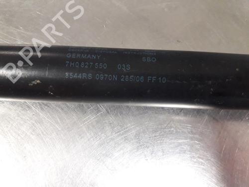 Tailgate lift support VW TRANSPORTER T5 Van (7HA, 7HH, 7EA, 7EH) 1.9 TDI | BP22465160C138 