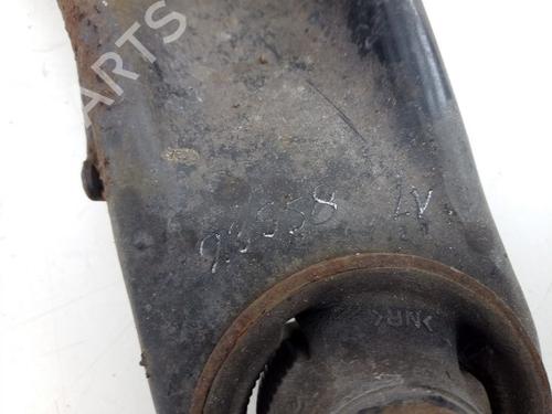 Left front suspension arm TOYOTA YARIS (_P13_) 1.3 (NSP130_, NSP130) | BP29925376M12