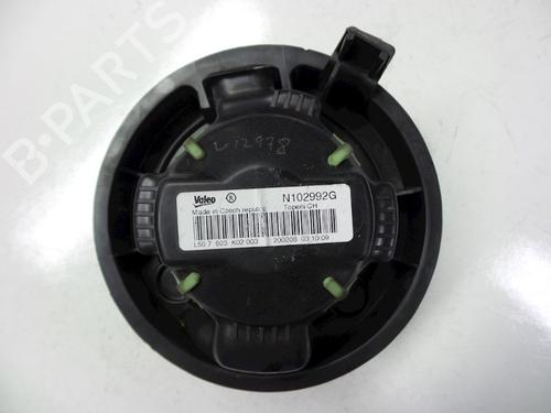 Used Heater blower motor PEUGEOT 207 (WA_, WC_) 1.4 HDi (68 hp) 22463806