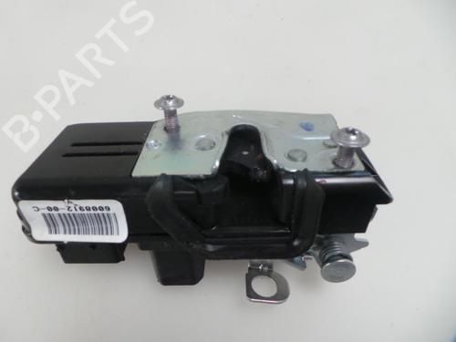 Front right lock TESLA MODEL S (5YJS) P85 | BP30820223C97 - Image 2