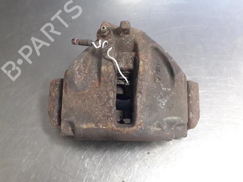 Used Left front brake caliper MERCEDES-BENZ SPRINTER 2-t Van (B901, B902) 208 CDI (901.661, 901.662, 902.661, 902.662) (82 hp) 22461427