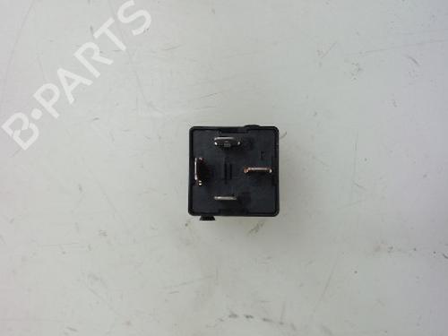 Used Electronic sensor VW TOURAN (1T3) 2.0 TDI (140 hp) 22487360