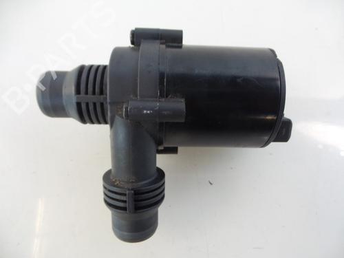 Used Auxiliary water pump BMW X6 (E71, E72) xDrive 35 d (286 hp) 22476234