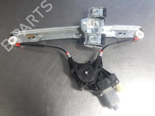 Lève-vitre avant droit FORD FIESTA VI (CB1, CCN) 1.6 TDCi (95 hp) 22464053