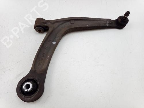 Used Right front suspension arm FIAT 500 (312_) 1.2 (312AXA1A) (69 hp) 31049100