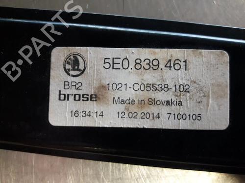 Rudehejsemekanisme venstre bagtil SKODA OCTAVIA III Combi (5E5, 5E6) 1.6 TDI | BP22475734C24 