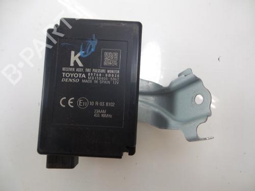 Used Electronic module TOYOTA YARIS (_P13_) 1.3 (NSP130_, NSP130) (99 hp) 22475222