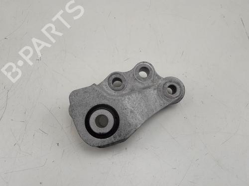 Used Gearbox mount MAZDA CX-30 (DM) e-SKYACTIV-X M Hybrid (186 hp) 22502976