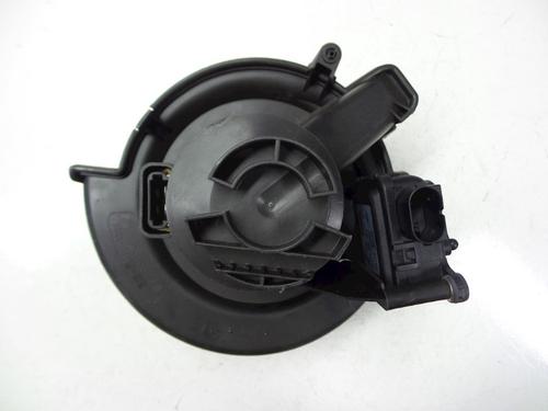 Heater blower motor OPEL ZAFIRA A MPV (T98) 1.6 16V (F75) | BP22461436M62 