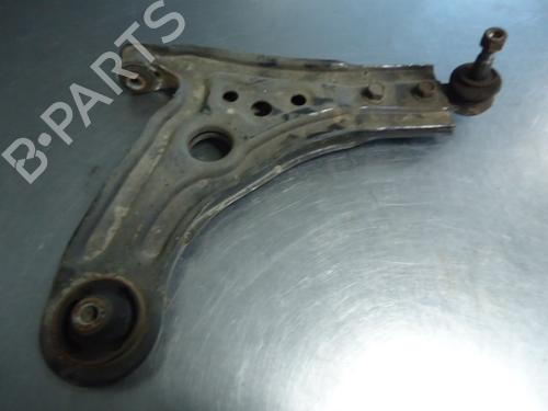 Used Right front suspension arm DAEWOO KALOS (KLAS) 1.2 (72 hp) 22461611